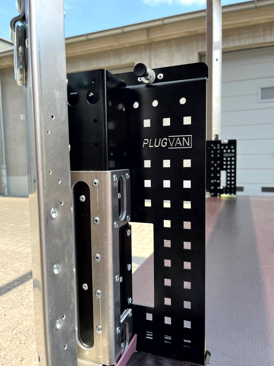 PlugVan frame for your own ideas - PlugVan