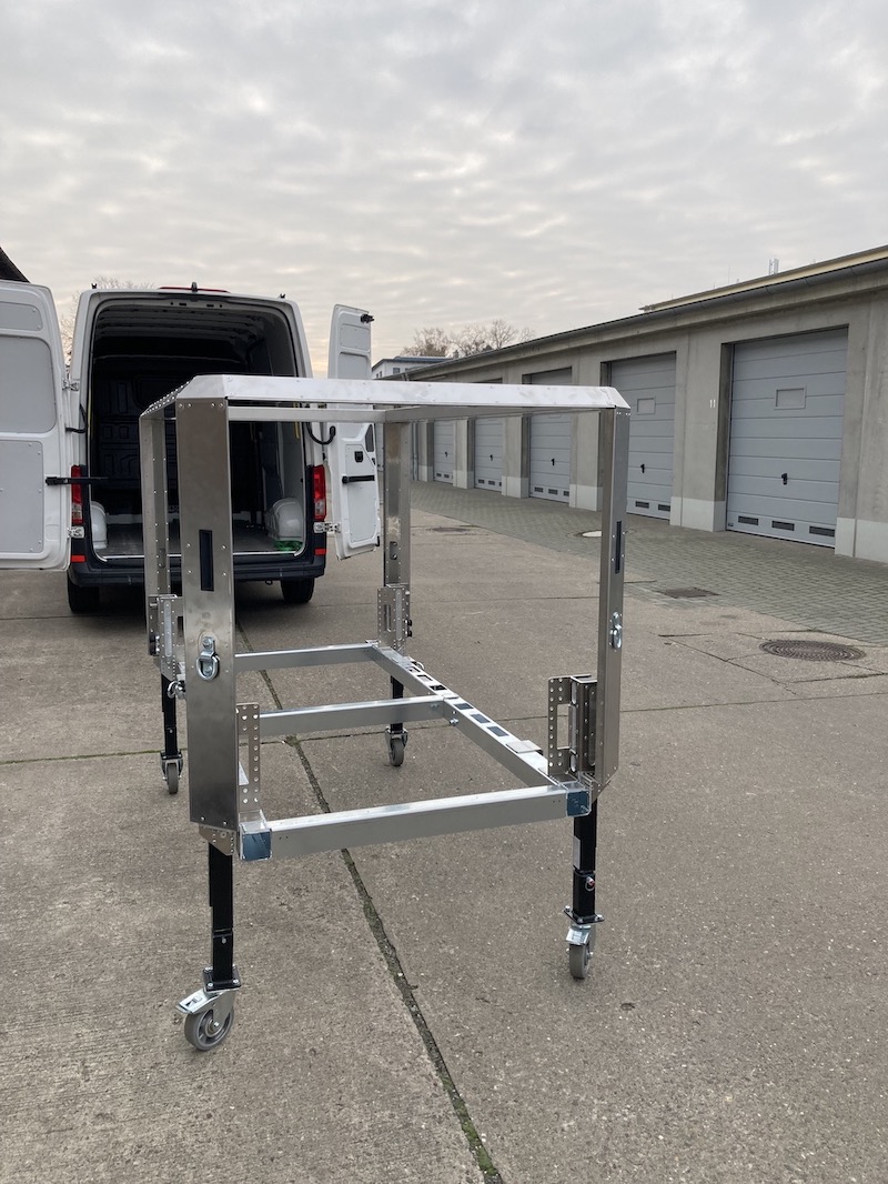 PlugVan frame for your own ideas - PlugVan